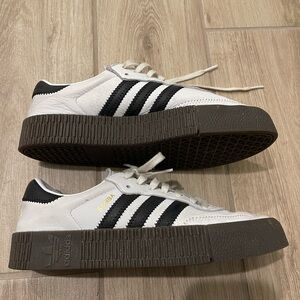 Rare Adidas Women’s SAMBAROSE Platform Tennis Shoes Sneakers Black White Sz 7
